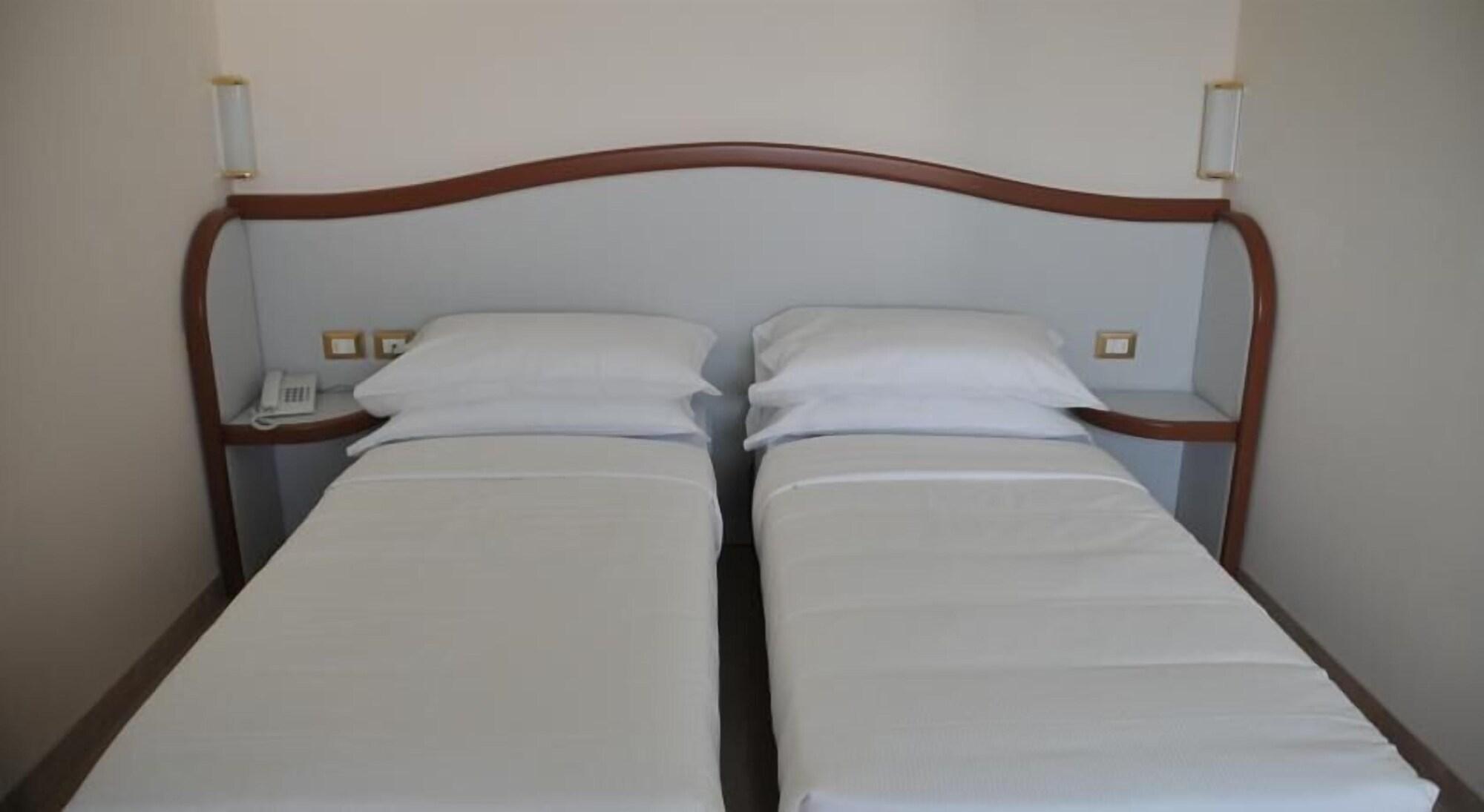 Hotel Verdi Vicenza Ngoại thất bức ảnh