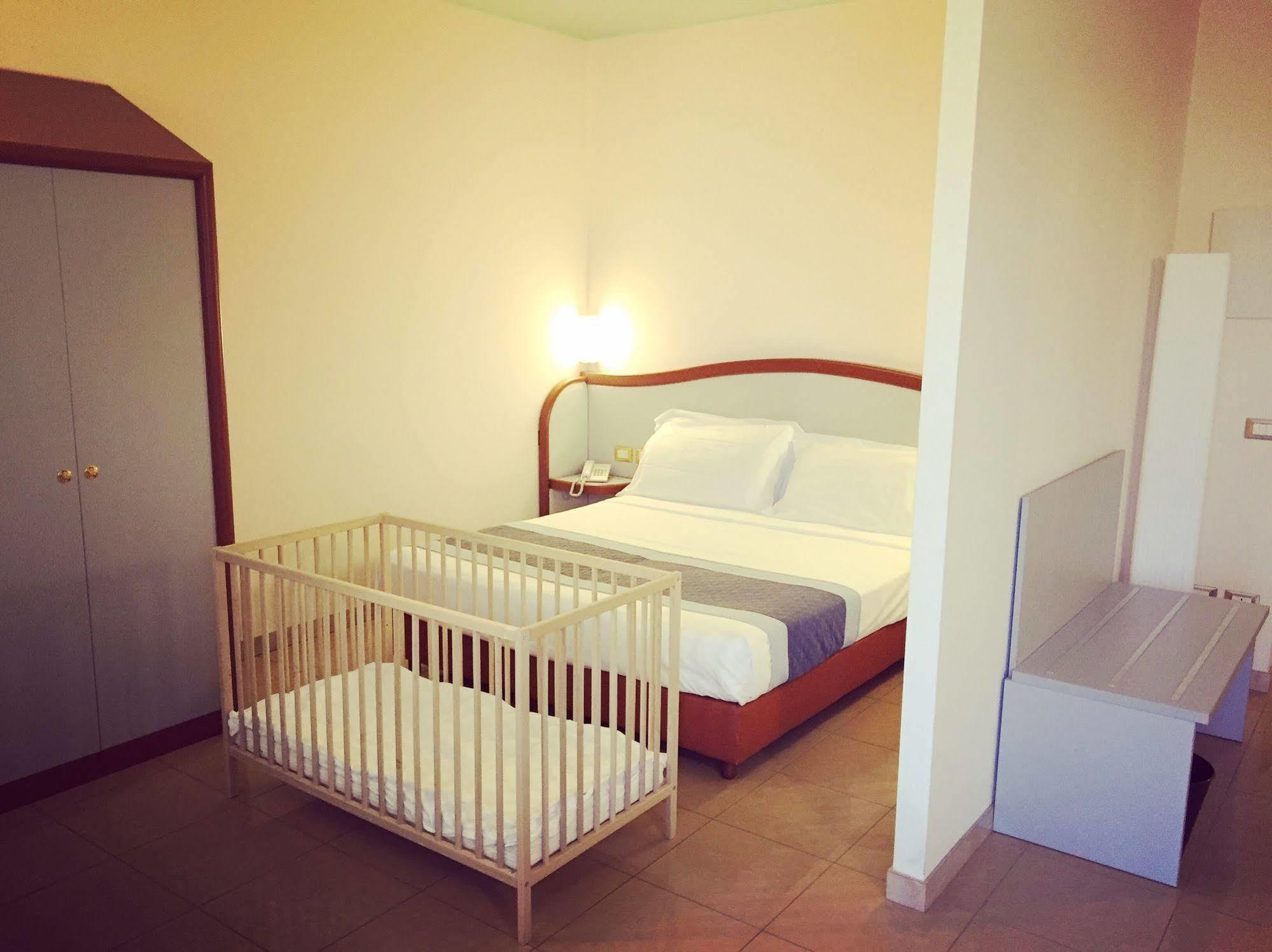Hotel Verdi Vicenza Ngoại thất bức ảnh